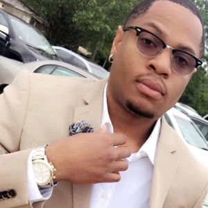 Meet your Posher, Jose